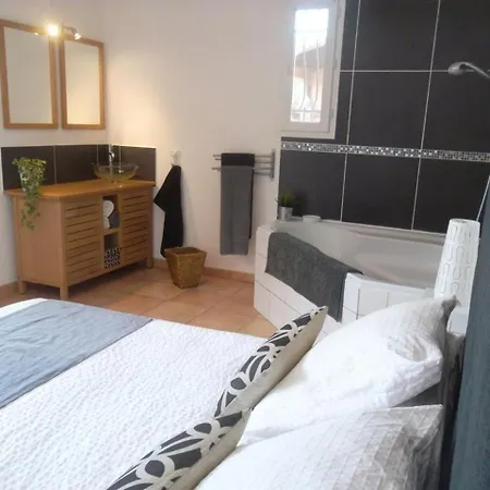 Plain-pied Avec Piscine 別荘 Octon