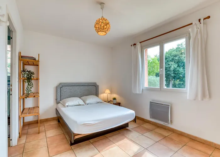 Tatil Evi Plain-pied Avec Piscine *