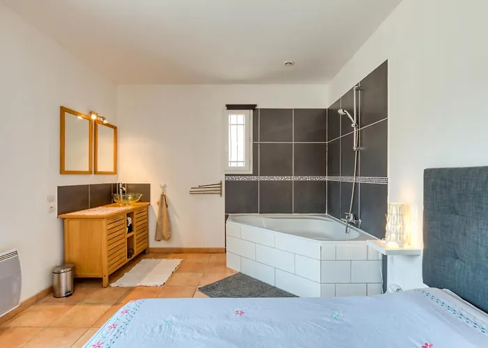 Plain-pied Avec Piscine