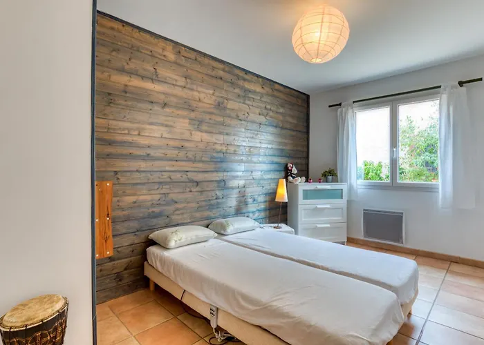 Plain-pied Avec Piscine Tatil Evi